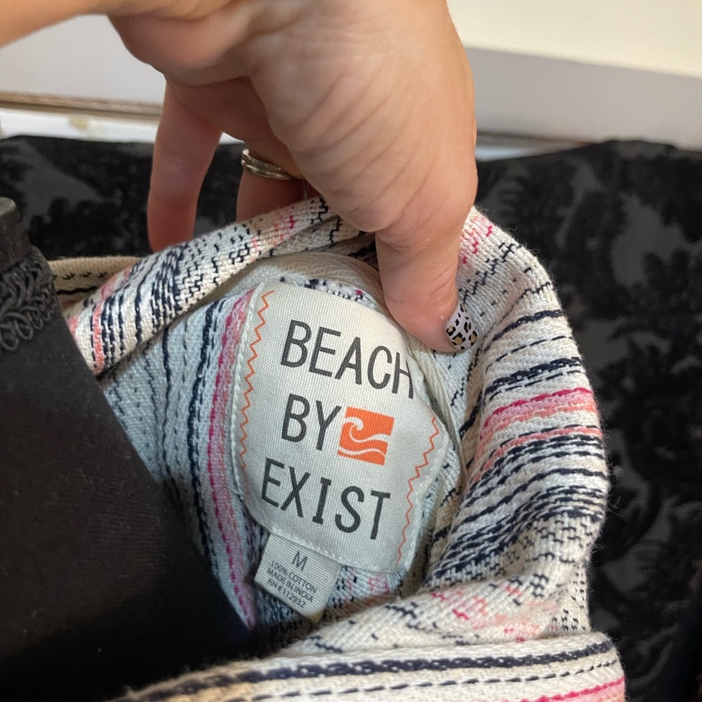 Beach By Exist Boho Pullover. Size Medium Woman’s - image 2